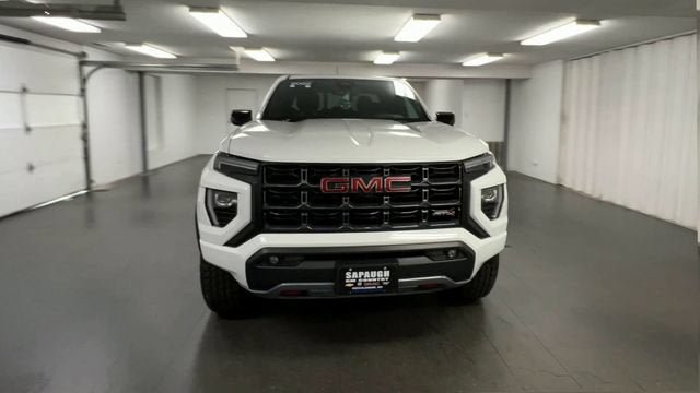 Certified 2023 GMC Canyon AT4 w/ AT4 Premium Package AWD/4WD image 3