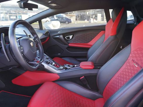 Used 2019 Lamborghini Huracan LP 580-2 RWD image 18