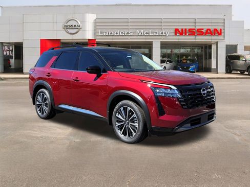 New 2026 Nissan Pathfinder Platinum FWD image 1