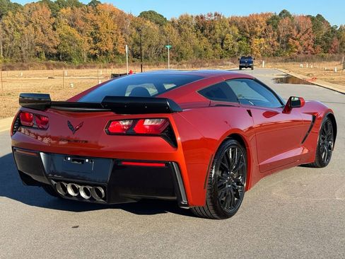 Used 2016 Chevrolet Corvette Stingray 2LT 2WD w/ 2LT Preferred Equipment Group image 4