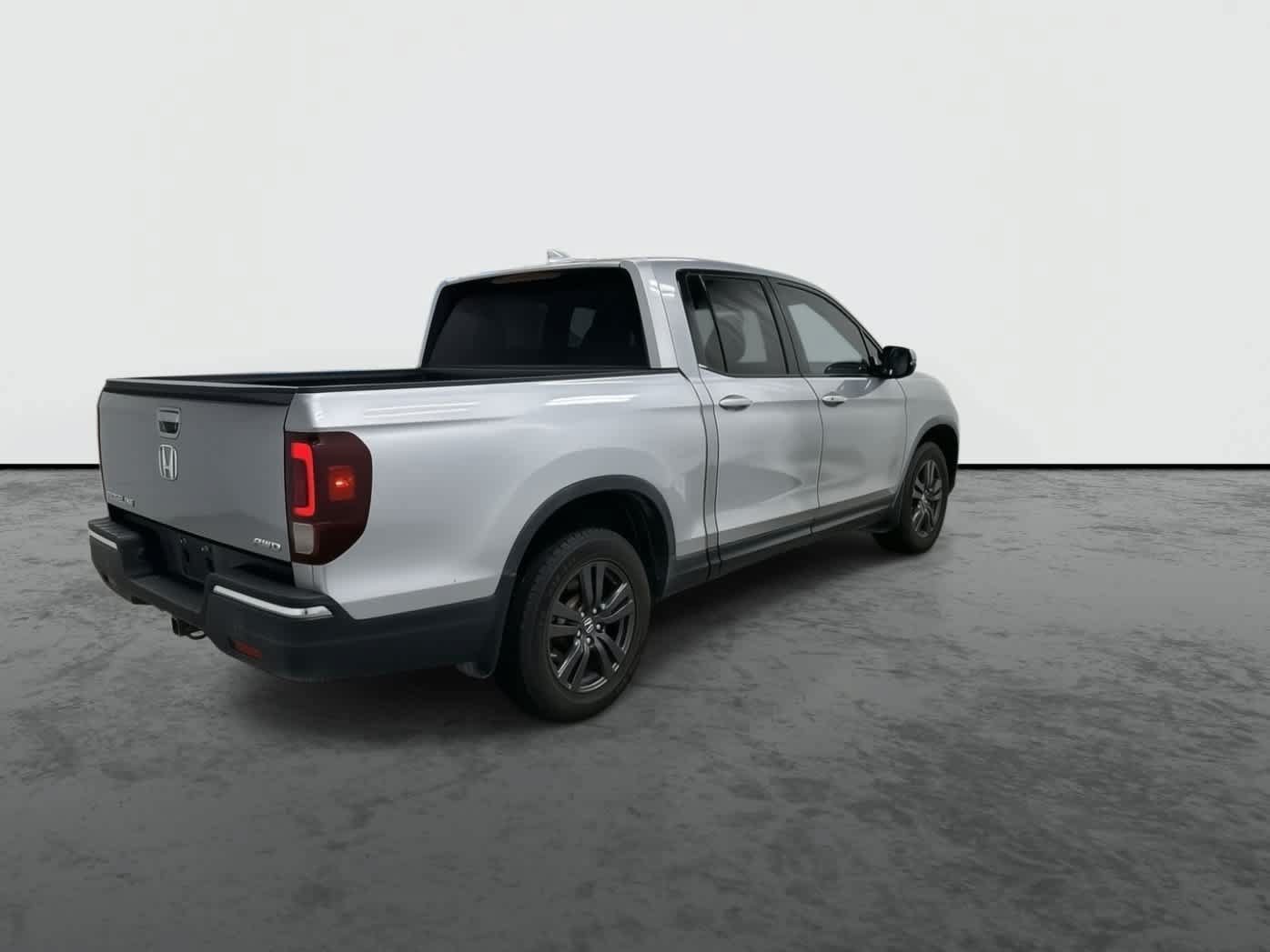Used 2019 Honda Ridgeline Sport image 4