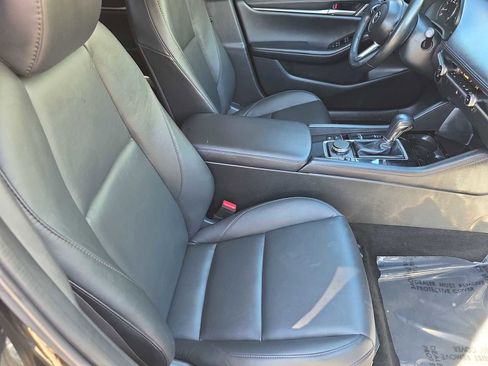 Used 2024 MAZDA MAZDA3 s image 18