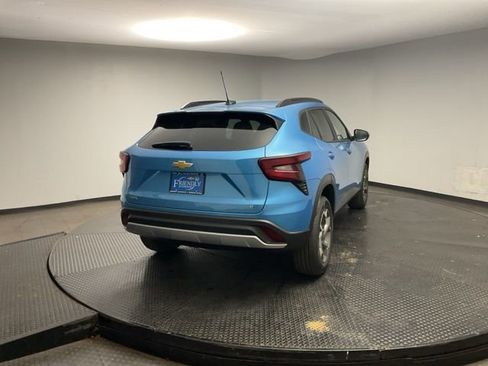 New 2026 Chevrolet Trax LT image 7