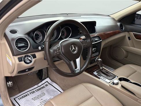 Used 2014 Mercedes-Benz C 300 4MATIC Sedan image 17
