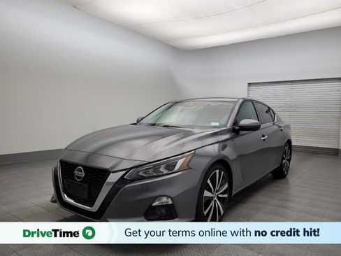 Used 2020 Nissan Altima 2.0 Platinum image 1