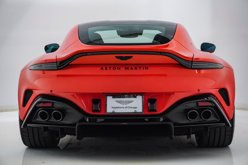 Used 2026 Aston Martin V8 Vantage Roadster RWD image 7