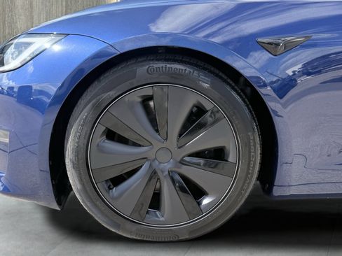 Used 2024 Tesla Model S AWD/4WD image 15