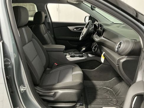 New 2026 Chevrolet Blazer LT w/ Convenience Package image 33