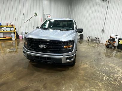 New 2025 Ford F150 XLT w/ Equipment Group 302A MID