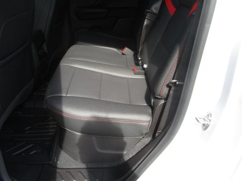 New 2025 Chevrolet Colorado Z71 w/ Z71 Convenience Package 2 image 12