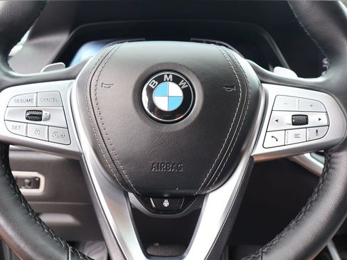Used 2021 BMW X7 xDrive40i w/ Parking Assistance Package AWD/4WD image 22