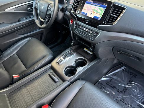 Used 2023 Honda Ridgeline RTL-E image 12
