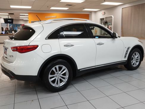 Used 2015 INFINITI QX70 AWD w/ Premium Package image 13