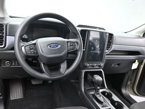 New 2025 Ford Ranger XL image 12