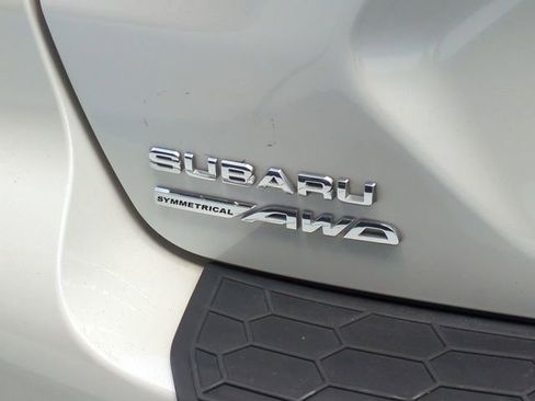 Used 2024 Subaru Crosstrek 2.0i Premium AWD/4WD image 12
