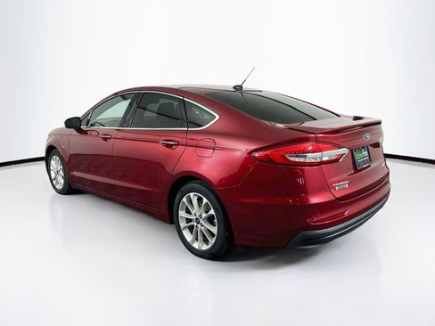 Used 2019 Ford Fusion Energi Titanium FWD image 5