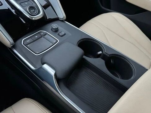 Used 2022 Acura TLX SH-AWD image 19