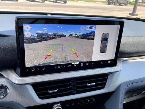 New 2026 Ford Explorer Active image 17