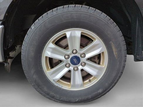 Used 2015 Ford F150 XL w/ Equipment Group 101A Mid image 11