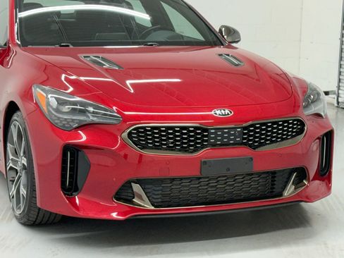 Used 2020 Kia Stinger GT2 image 40