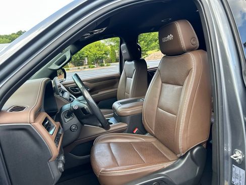 Used 2021 Chevrolet Tahoe High Country AWD/4WD image 39