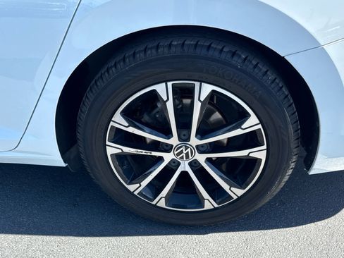 Used 2023 Volkswagen Jetta Sport FWD image 13