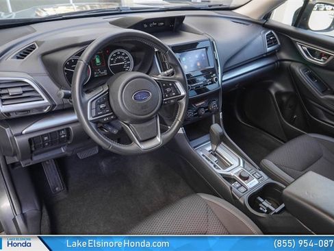Used 2022 Subaru Forester Premium image 17