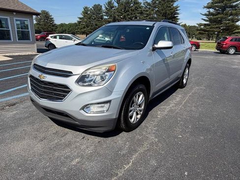 Used 2017 Chevrolet Equinox LT w/ Convenience Package FWD image 13