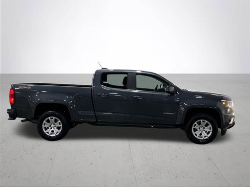 Used 2017 Chevrolet Colorado LT w/ LT Convenience Package image 9