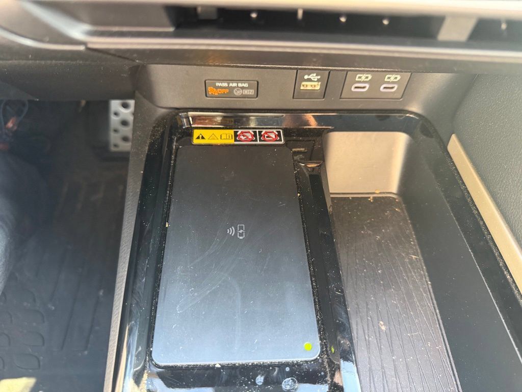 Used 2026 Toyota Camry XSE FWD image 10