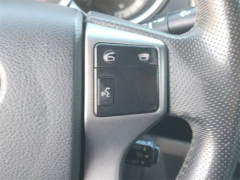 Used 2012 Toyota Tacoma PreRunner w/ SR5 Pkg image 22