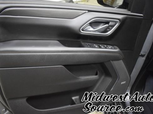Used 2021 GMC Yukon AT4 w/ AT4 Premium Package AWD/4WD image 12