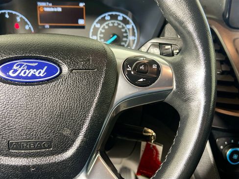 Used 2022 Ford Transit Connect XL image 19