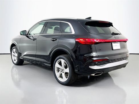 New 2025 Audi Q5 Premium Plus image 5