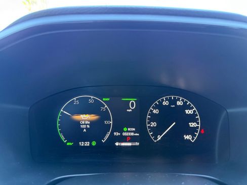 Used 2025 Honda CR-V Sport-L image 13
