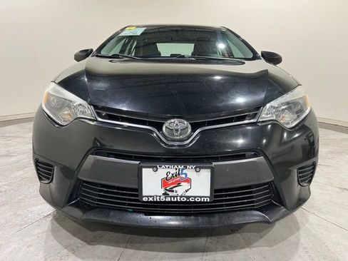 Used 2016 Toyota Corolla LE image 3