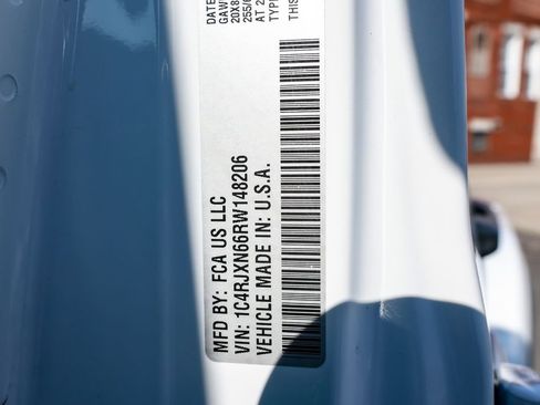 Used 2024 Jeep Wrangler Unlimited w/ Convenience Group image 46