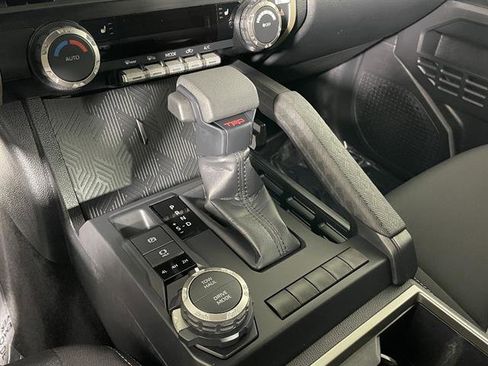 Certified 2025 Toyota Tacoma TRD Sport image 20