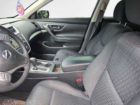Used 2018 Nissan Altima 2.5 S w/ S Convenience Package FWD image 11