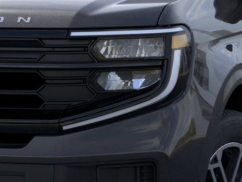 New 2026 Ford Expedition Active RWD image 18