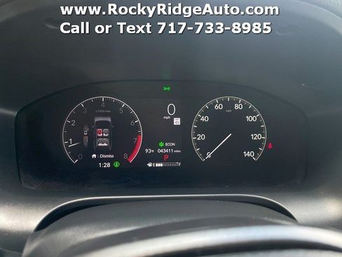 Used 2023 Honda HR-V LX image 11