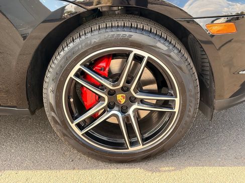 Used 2020 Porsche Macan S AWD/4WD image 9