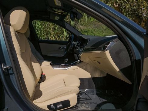 Used 2021 BMW 330i Sedan w/ Convenience Package image 24