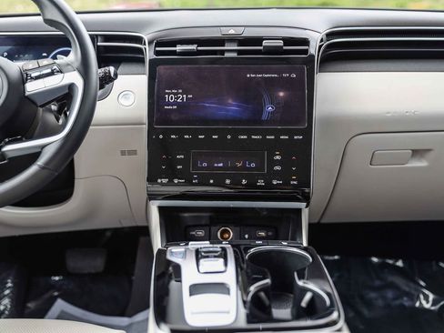 Used 2023 Hyundai Tucson SEL image 13