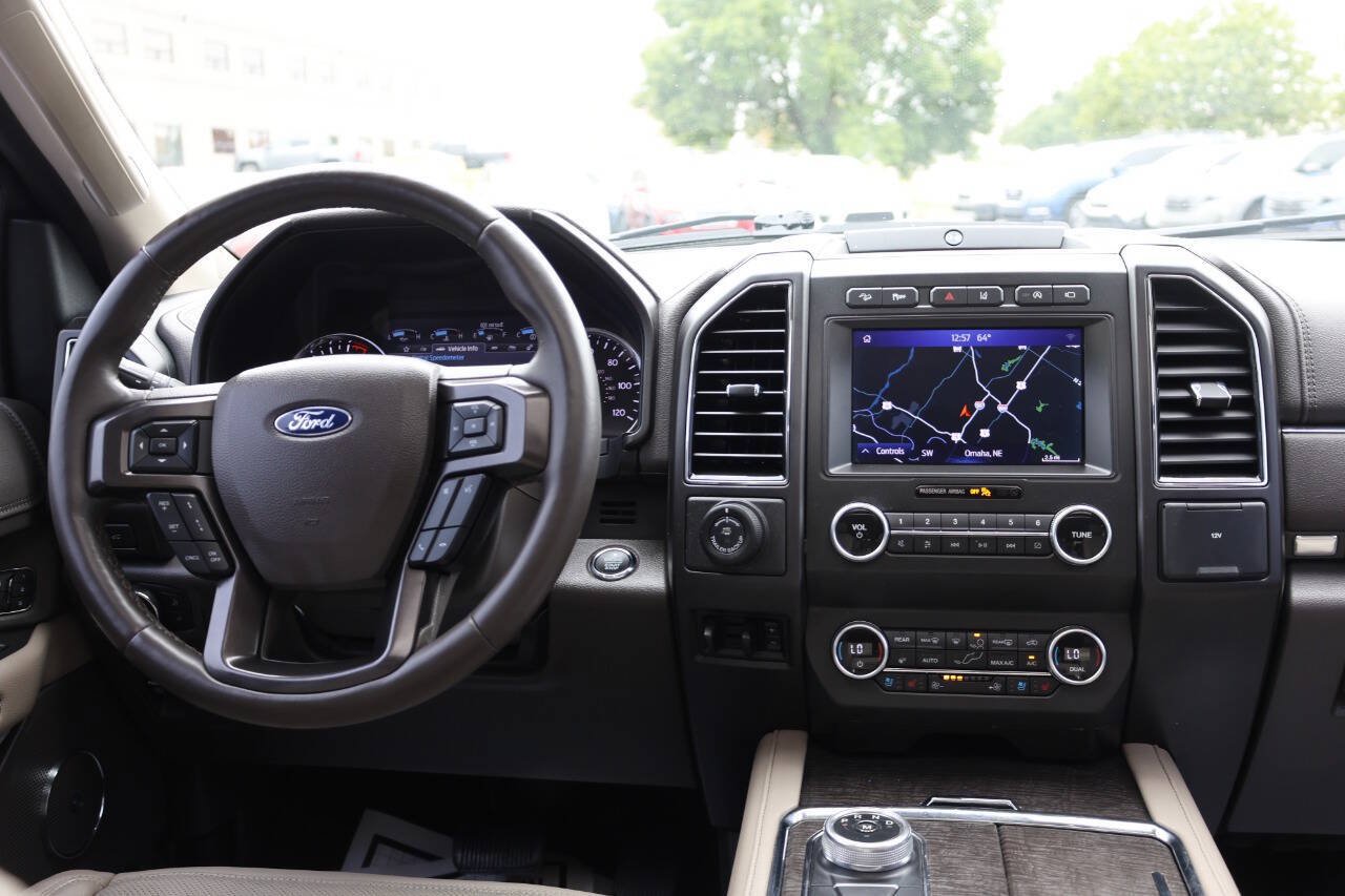 Used 2021 Ford Expedition Max Limited AWD/4WD image 25