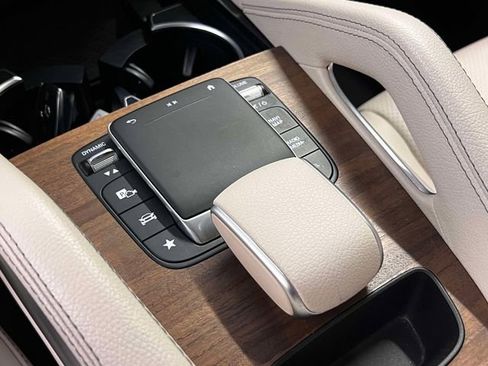 Certified 2023 Mercedes-Benz GLE 350 4MATIC image 32