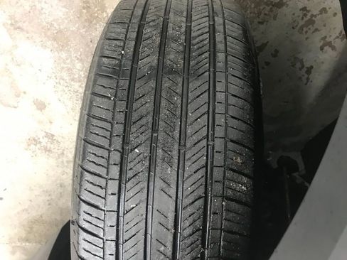 Used 2024 Volkswagen Tiguan SE image 41