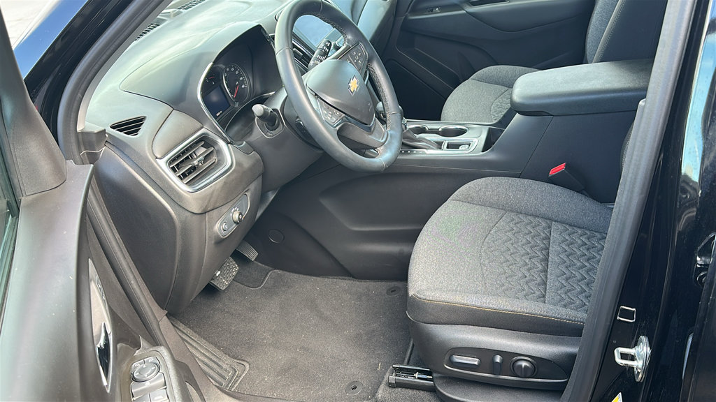 Used 2024 Chevrolet Equinox LT FWD image 7