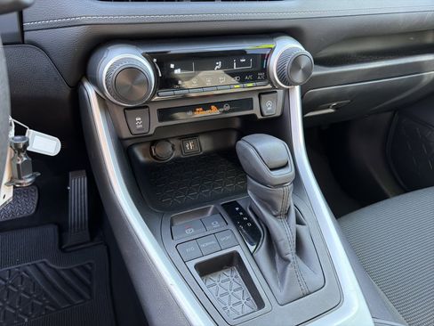 Certified 2025 Toyota RAV4 LE image 8