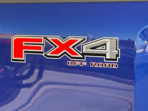 New 2026 Ford F250 Platinum image 25